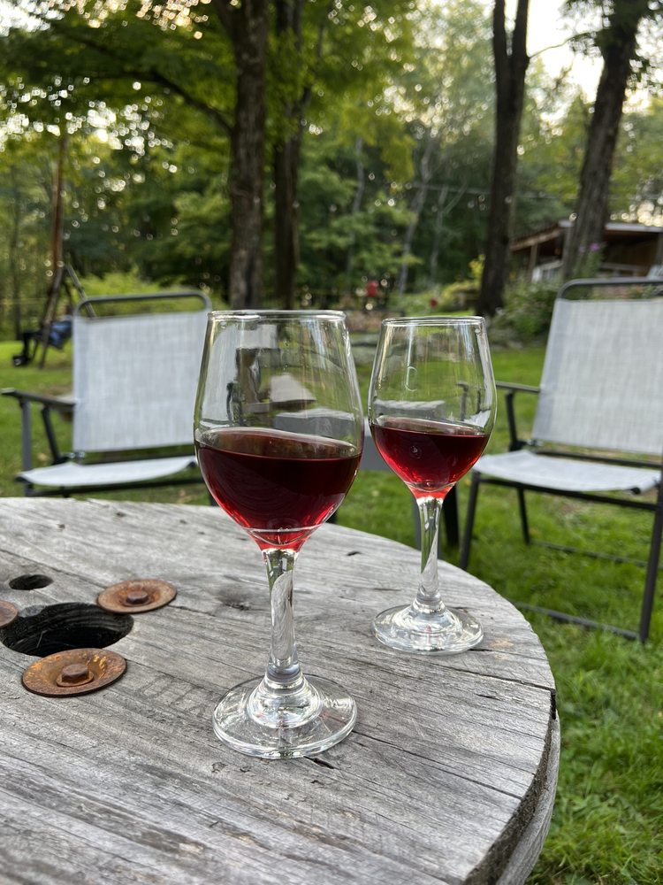 Better Daze Winery Logo