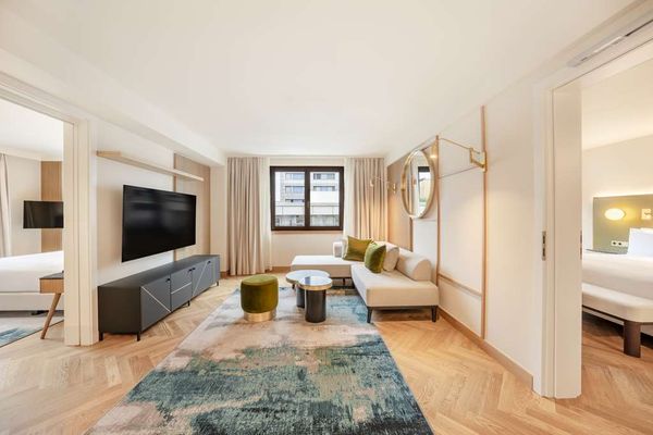 Hilton Berlin by null
