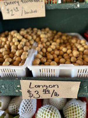Larry's Produce by null