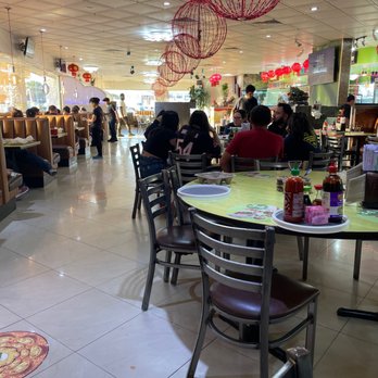 Bistro B - Vietnamese Near Me - Dallas, Texas