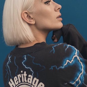 Tara Siani - Platinum bob - Hair Stylists Near Me - Cranston, Rhode Island Tara Siani - Platinum bob - Hair Stylists Near Me - Cranston, Rhode Island