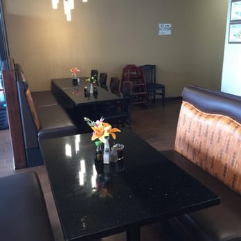Da Chef Noodle - Comfortable booths - Noodles Near Me - Bermuda Dunes, California