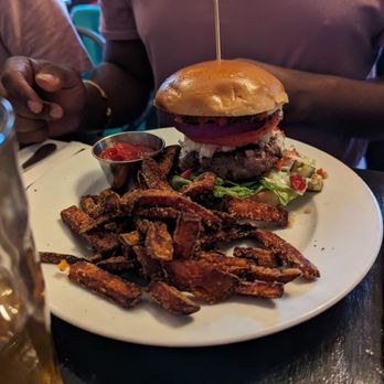 Charlies Bar & Kitchen - Lamb burger - Cocktail Bars Near Me - Bronx, New York Charlies Bar & Kitchen - Lamb burger - Cocktail Bars Near Me - Bronx, New York