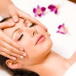 Anastazia Skin Care - Relaxing Facial