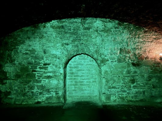 Auld Reekie Tours by null