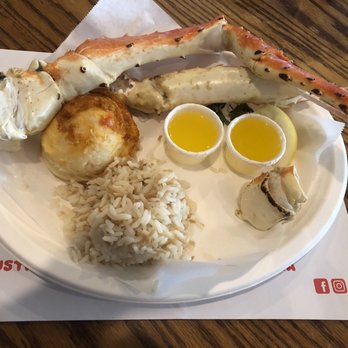 The Crab Cooker - crab legs... but the sides were terrible... - Seafood Near Me - Tustin, California