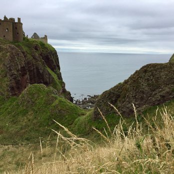 Dunnottar Castle - Landmarks & Historical Buildings Near Me
