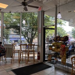 Deli On The Hudson Cafe