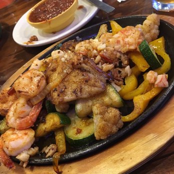 Casa Romero - Fajitas del pacifico with habanero pesto on side - Mexican Near Me - Waterloo, Illinois Casa Romero - Fajitas del pacifico with habanero pesto on side - Mexican Near Me - Waterloo, Illinois