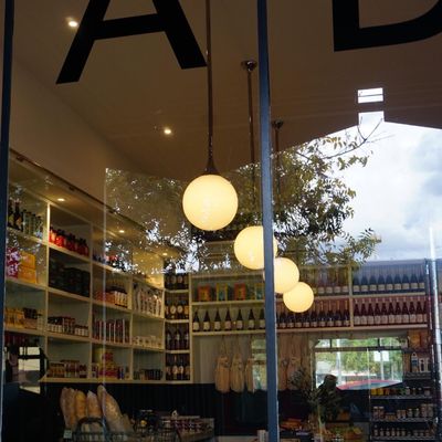 Dada Market by null