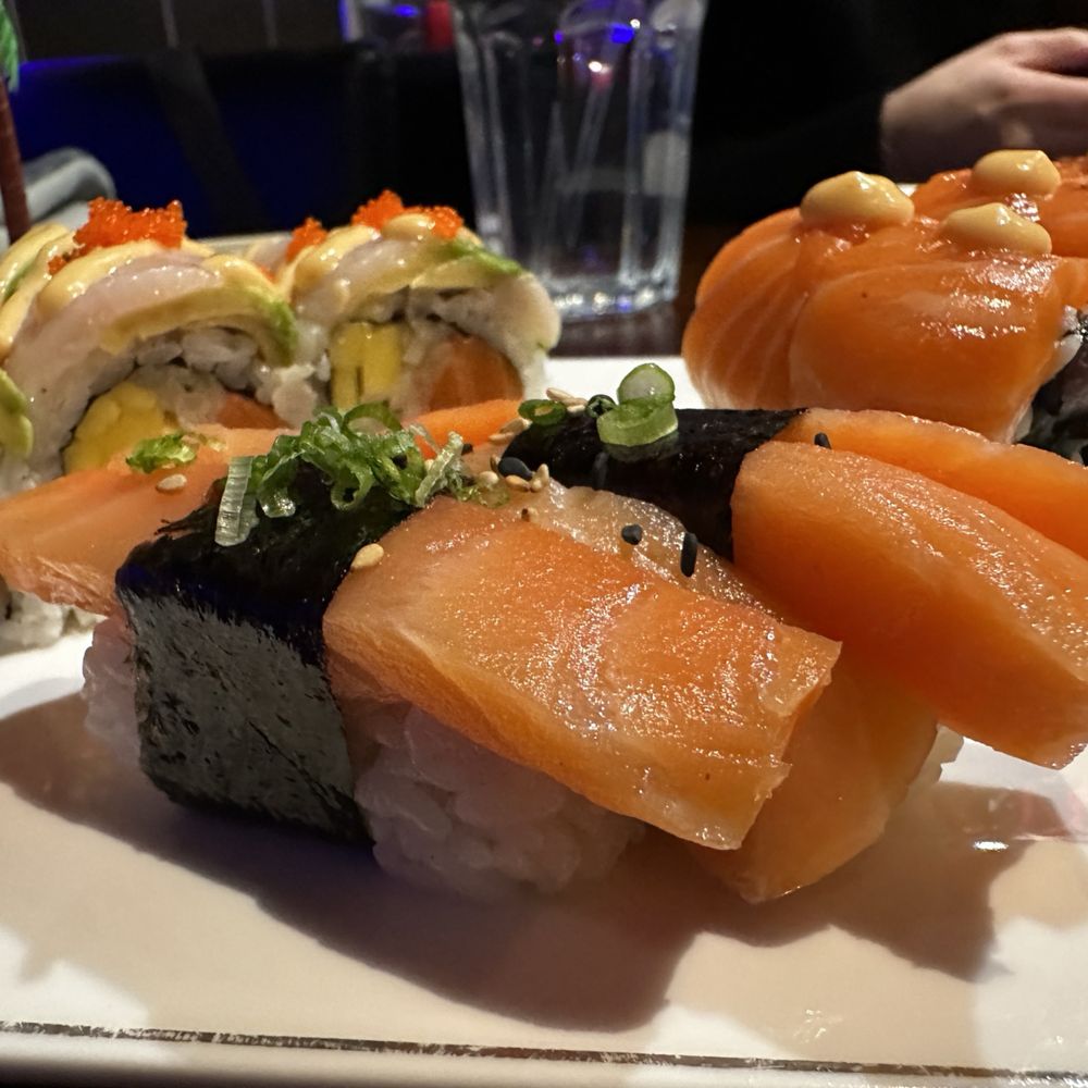 Yummy Sushi - Sushi Bars Near Me - Philadelphia, Pennsylvania Yummy Sushi - Sushi Bars Near Me - Philadelphia, Pennsylvania