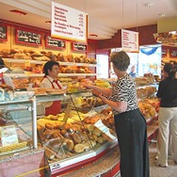 Der Bäcker Eifler - Bakeries Near Me - Frankfurt, HE Der Bäcker Eifler - Bakeries Near Me - Frankfurt, HE