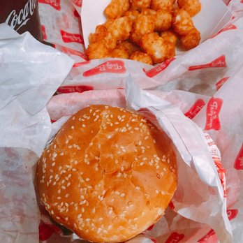 Tasty Burger - Burgers Near Me - Boston, Massachusetts