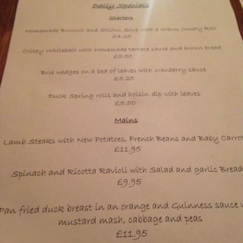 Three Crowns - Pubs Near Me - Bushey, HRT