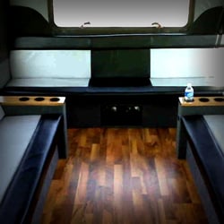 Encore Limo - Party bus