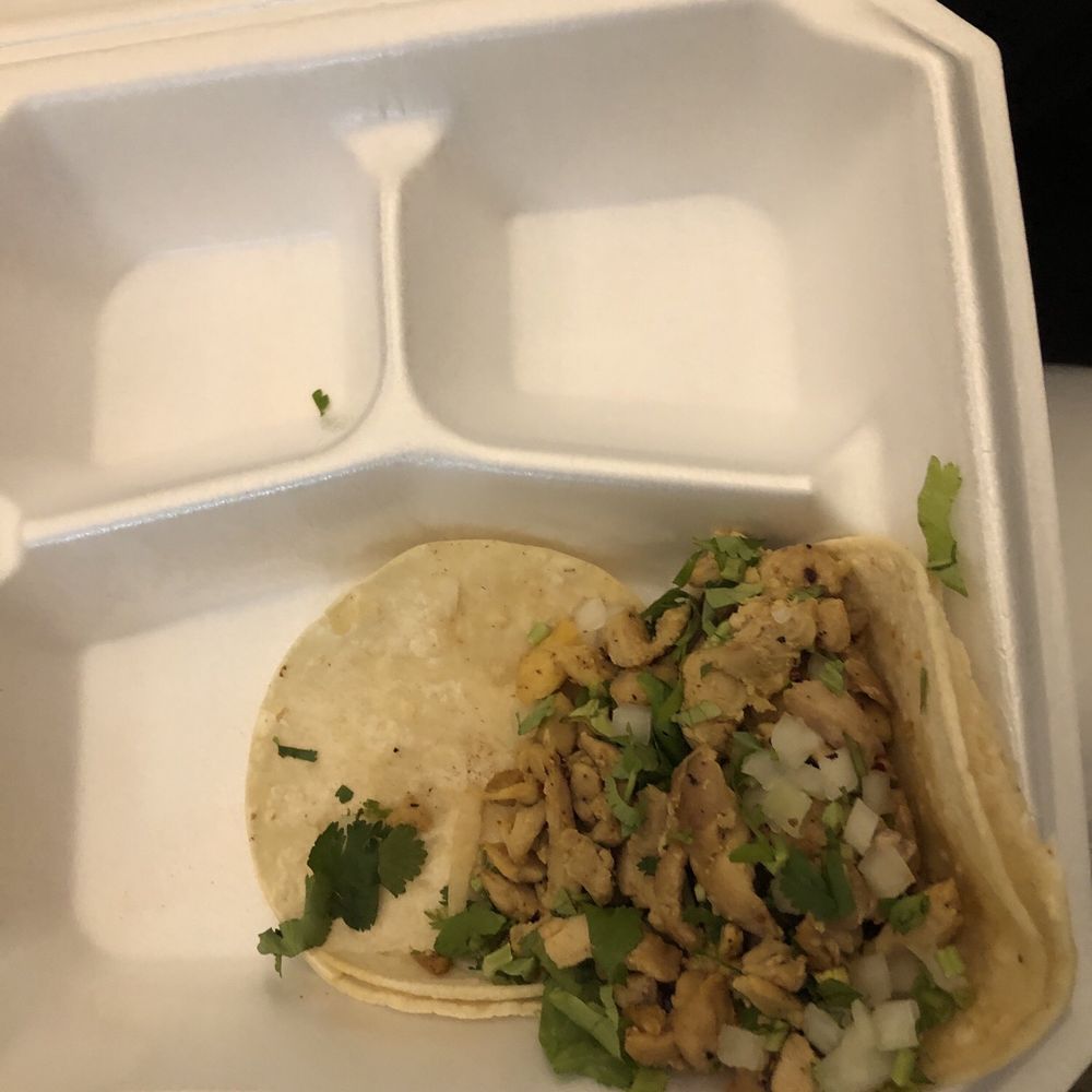 Order of 2 chicken tacos Order of 2 chicken tacos