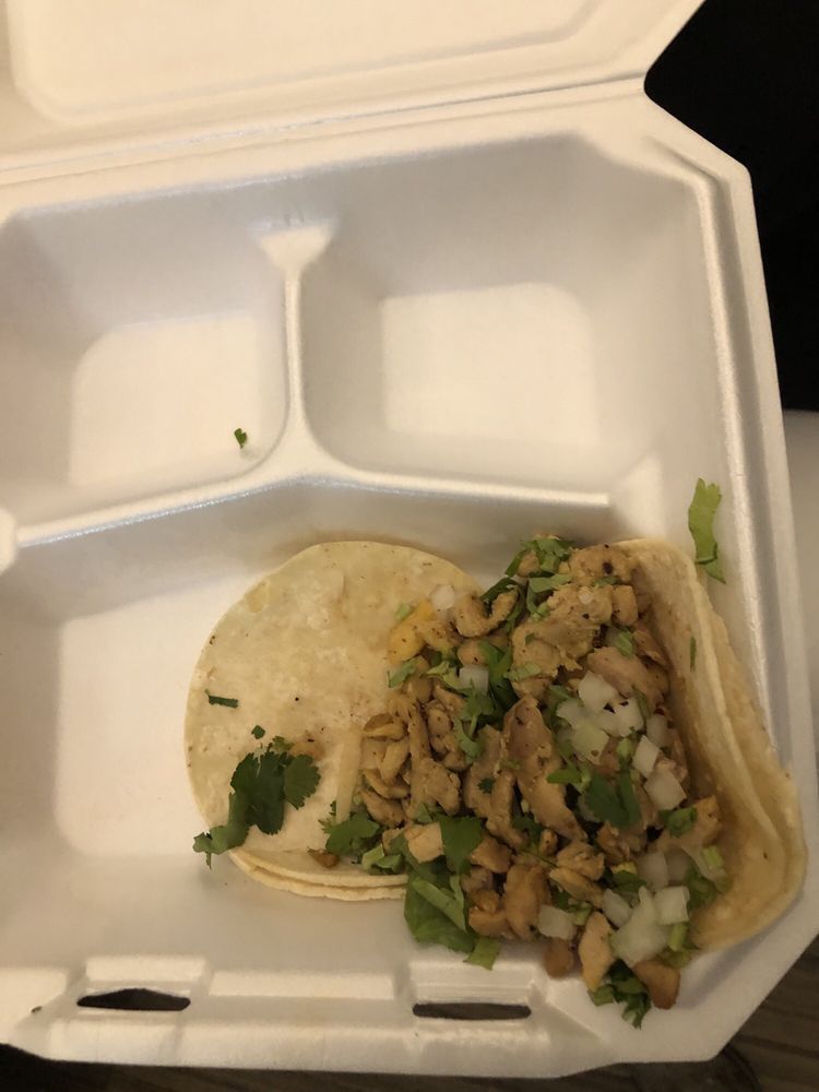 Food from Taqueria Dalhart