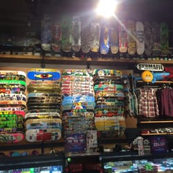 Zumiez
