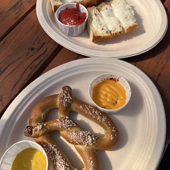 Flagship - American Near Me - Cotati, California