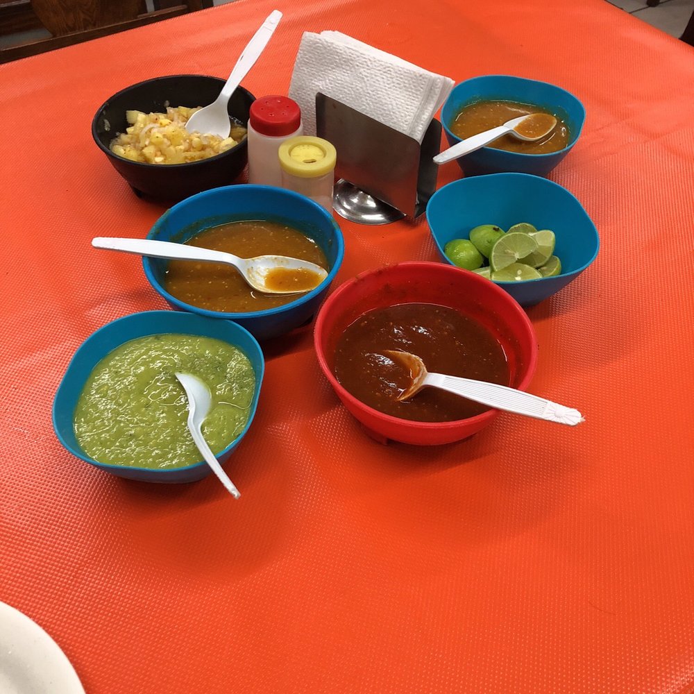 Taquería Los Paisas - Tacos Near Me - Marfil, GUA Taquería Los Paisas - Tacos Near Me - Marfil, GUA