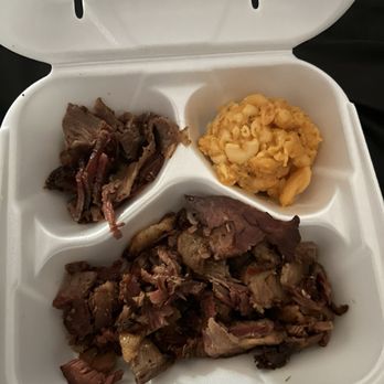 Herb's Rib Shack - Dry Brisket Plate - Barbeque Near Me - Mableton, Georgia Herb's Rib Shack - Dry Brisket Plate - Barbeque Near Me - Mableton, Georgia
