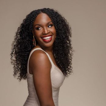 Essence VIP - She wanted curly extensions/weave for the summer - Blow Dry/Out Services Near Me - Chicago, Illinois Essence VIP - She wanted curly extensions/weave for the summer - Blow Dry/Out Services Near Me - Chicago, Illinois