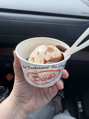 Dick's Drive-In by null
