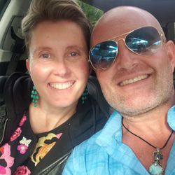 Momentum Health Coaching - Kevin and Callie. Health Coaches to help you acheive your goals!