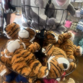 Safe Harbor - I seen those characters trying to show off what there going to do for Super Bowl in SF on social media - Sports Wear Near Me - San Francisco, California