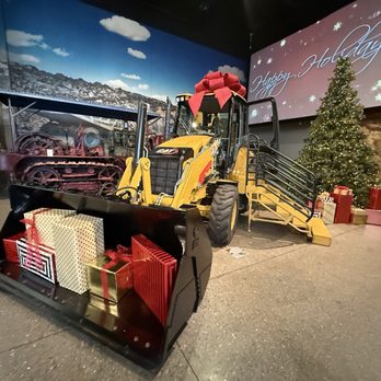 Caterpillar Visitors Center - Museums Near Me - Peoria, Illinois Caterpillar Visitors Center - Museums Near Me - Peoria, Illinois