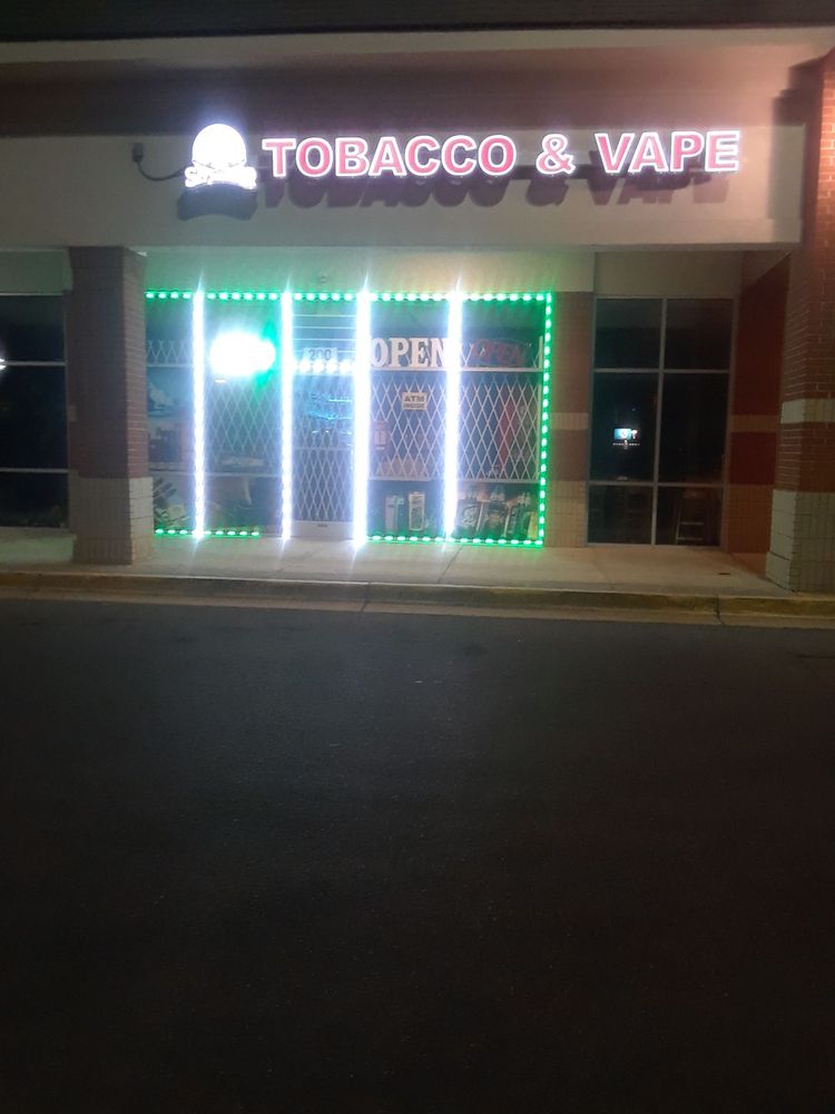 SKYTHUNDER TOBACCO AND VAPE Updated June 2024 12 Photos 1811 TN