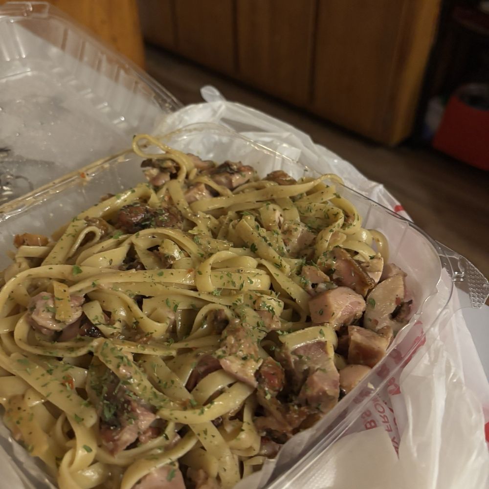 Caribbean Jerk Joint - Jerk Chicken Alfredo - Caribbean Near Me - Chicago, Illinois Caribbean Jerk Joint - Jerk Chicken Alfredo - Caribbean Near Me - Chicago, Illinois