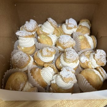 Bella Bakery - Poor packing - Coffee & Tea Near Me - Kingsburg, California Bella Bakery - Poor packing - Coffee & Tea Near Me - Kingsburg, California