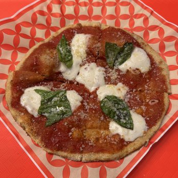 Bagizza - Bagizza's tasty Classic Margherita Bagizza (athough crust isn't really bagel tasting or feeling) - Bagels Near Me - New York, New York