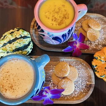Francesca's On Broadway - Arroz en leche y atol de elote - Breakfast & Brunch Near Me - East Providence, Rhode Island Francesca's On Broadway - Arroz en leche y atol de elote - Breakfast & Brunch Near Me - East Providence, Rhode Island