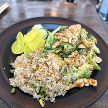 Table 9 Kitchen - Chicken broccoli - Asian Fusion Near Me - Stafford, Virginia Table 9 Kitchen - Chicken broccoli - Asian Fusion Near Me - Stafford, Virginia