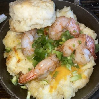 Blvd Bistro - Jumbo Shrimp & Grits - American Near Me - New York, New York Blvd Bistro - Jumbo Shrimp & Grits - American Near Me - New York, New York