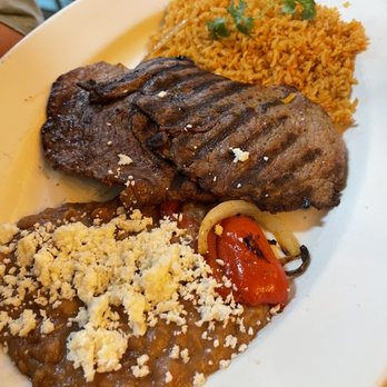 Xochipilli Taco Bar - Carne Asada Plate - New Mexican Cuisine Near Me - Van Nuys, California
