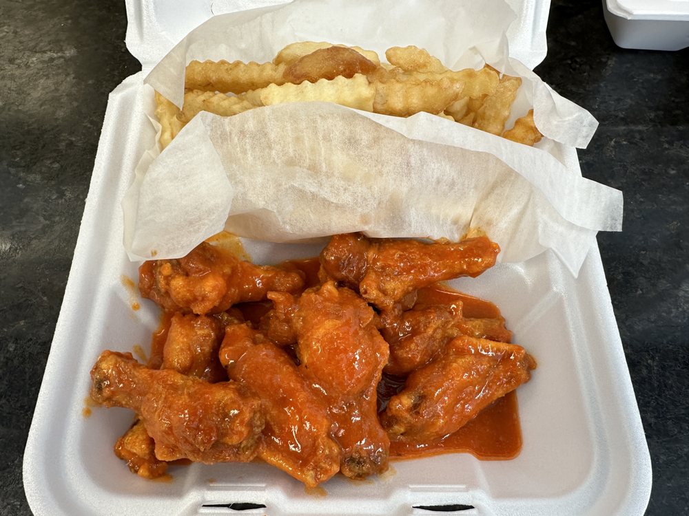 Fireball Wings & Philly Logo