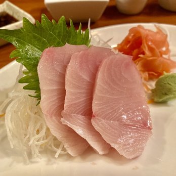 Mike's Sushi & Sake Bar - Yellowtail sashimi - Sushi Bars Near Me - Palm Harbor, Florida