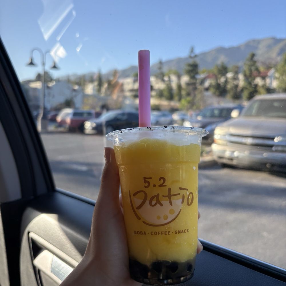 passion fruit slush with boba