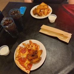 Honest John's Pizzeria - Buffet