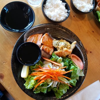 Miyo's Restaurant - Salmo plate - Izakaya Near Me - Hilo, Hawaii