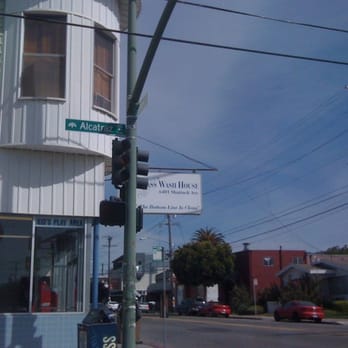 EZ Laundry - "the bottom line is clean" - Laundromat Near Me - Oakland, California EZ Laundry - "the bottom line is clean" - Laundromat Near Me - Oakland, California