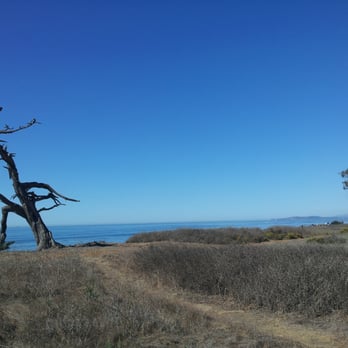 Carpinteria Bluffs Nature Preserve - Great shore walk between Carp Bluffs and Carp State Beach - Hiking Near Me - Carpinteria, California