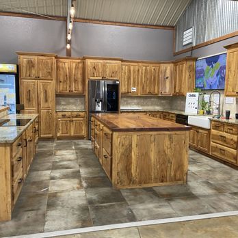 Community Gardens - Interior design display - Nurseries & Gardening Near Me - Bastrop, Texas