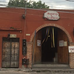 Monarca lavandería