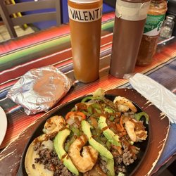 Cositas Ricas - Steak and shrimp fajitas