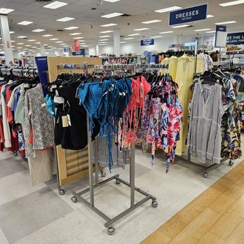 Marshalls - Women dresses - Department Stores Near Me - Los Angeles, California