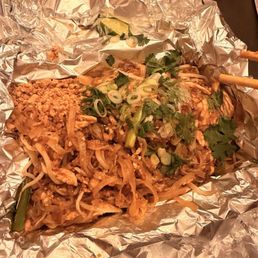 Chicken Pad Thai Chicken Pad Thai
